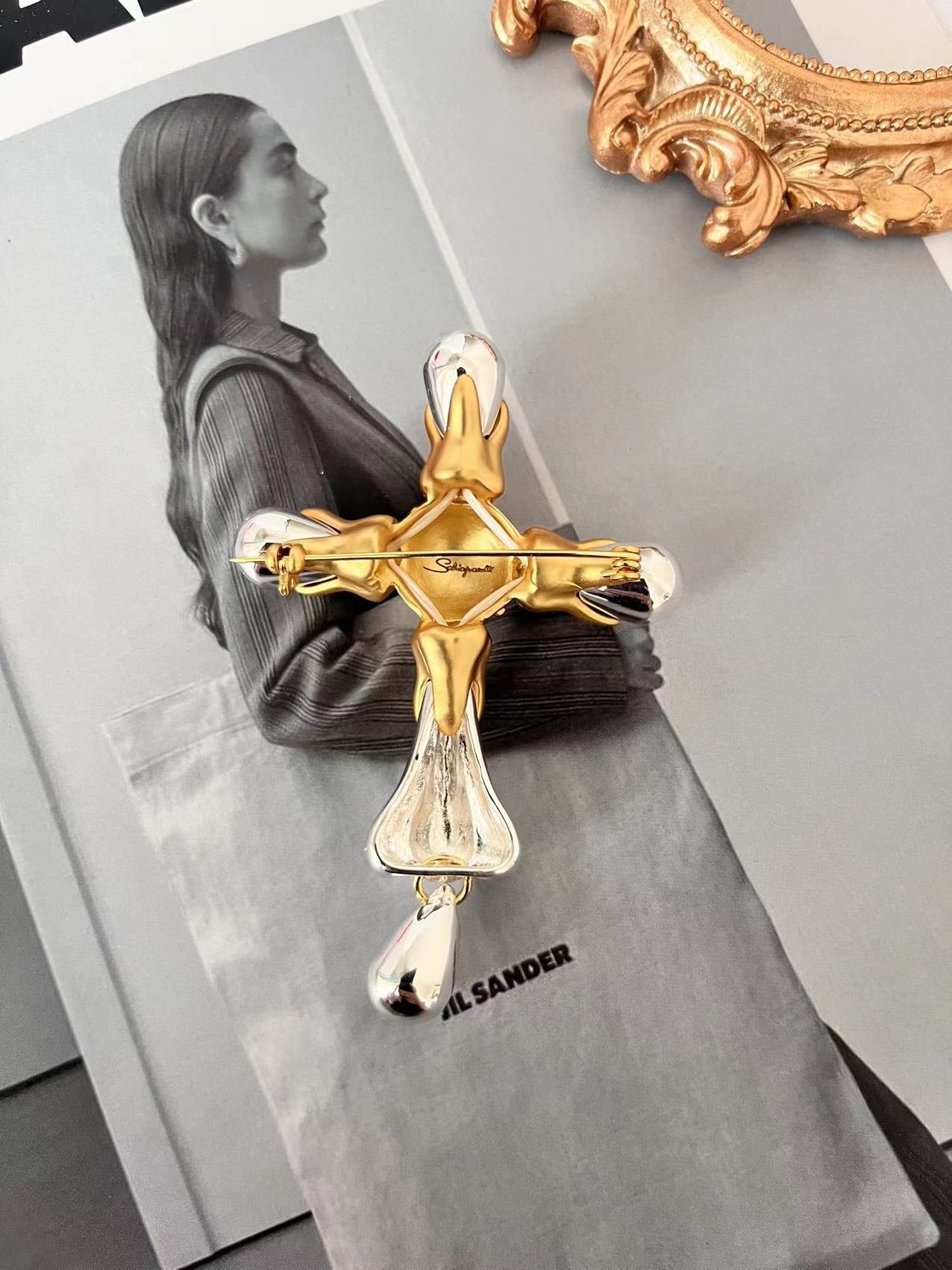 High end runway show abstract five feature earring brooch series, heavy-duty high-quality