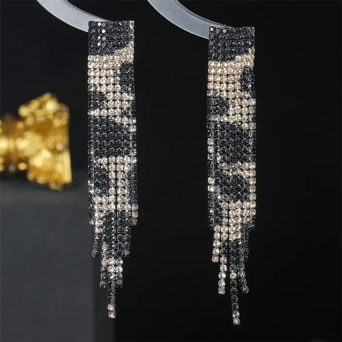 Shiny full diamond long tassel earrings for women's rhinestone earrings
